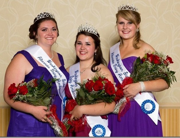 Center: 2013-2014 Washington State Dairy Ambassador