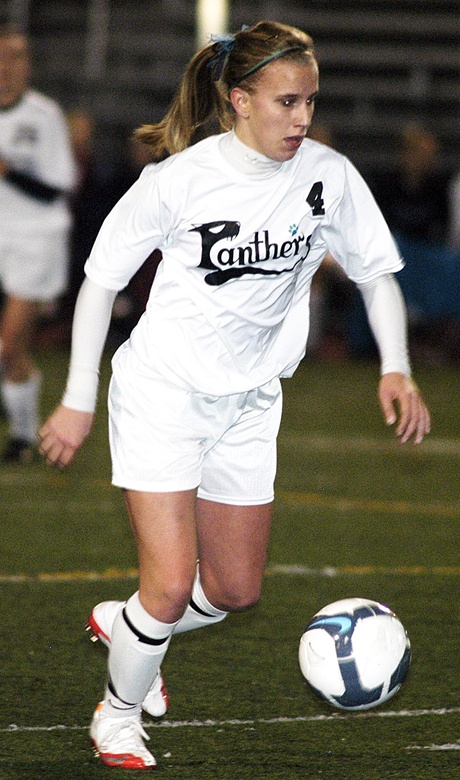 Bonney Lake's Leslie Cannon moved the ball upfield against Kennedy.