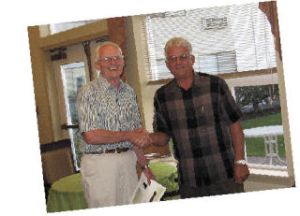 Enumclaw Mayor John Wise recently emceed a Volunteer Appreciation Dessert Buffet for Expressions at Enumclaw and Living Court Assisted Living volunteers.  Here