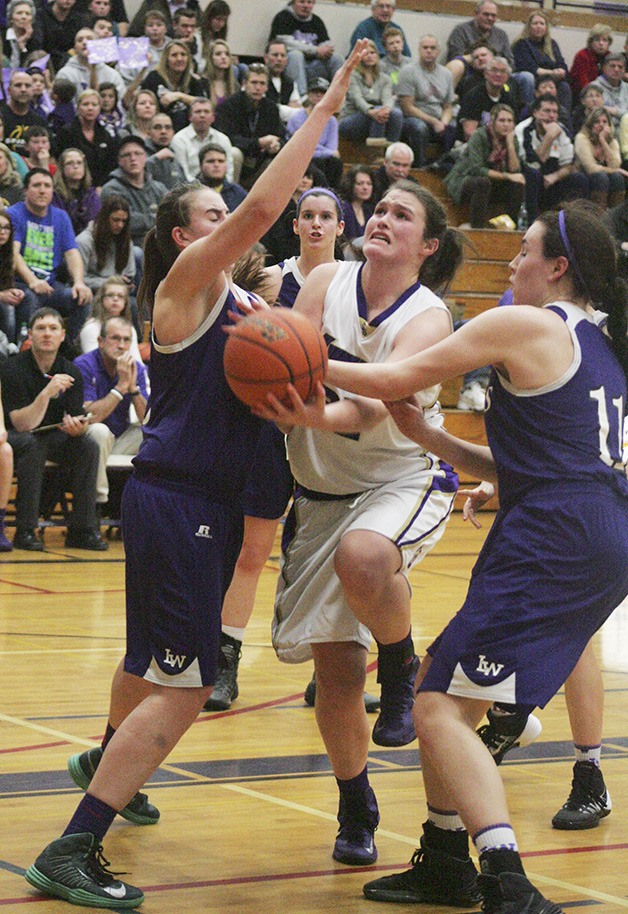Sumner junior Jamie Lange