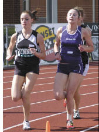 Veronica Stinnett and Hillary Norris battle in the 1