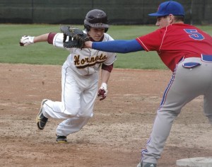White River beat Washington 11-1 at home Friday