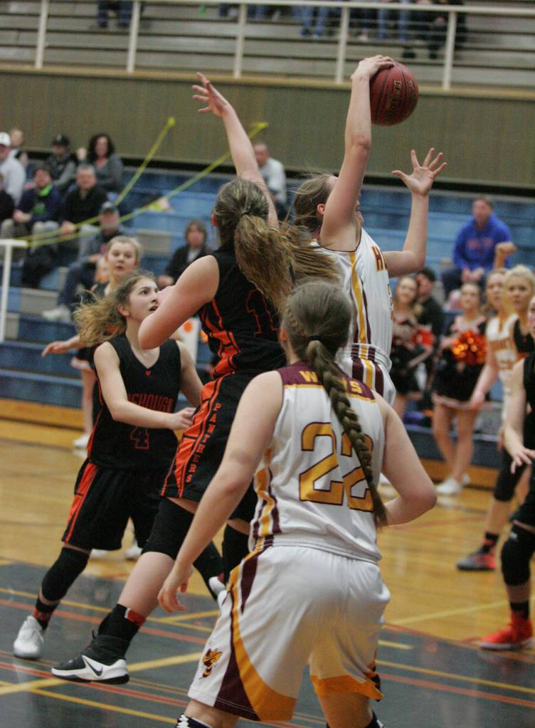 White River Hornets vs. Washougal | Slideshow