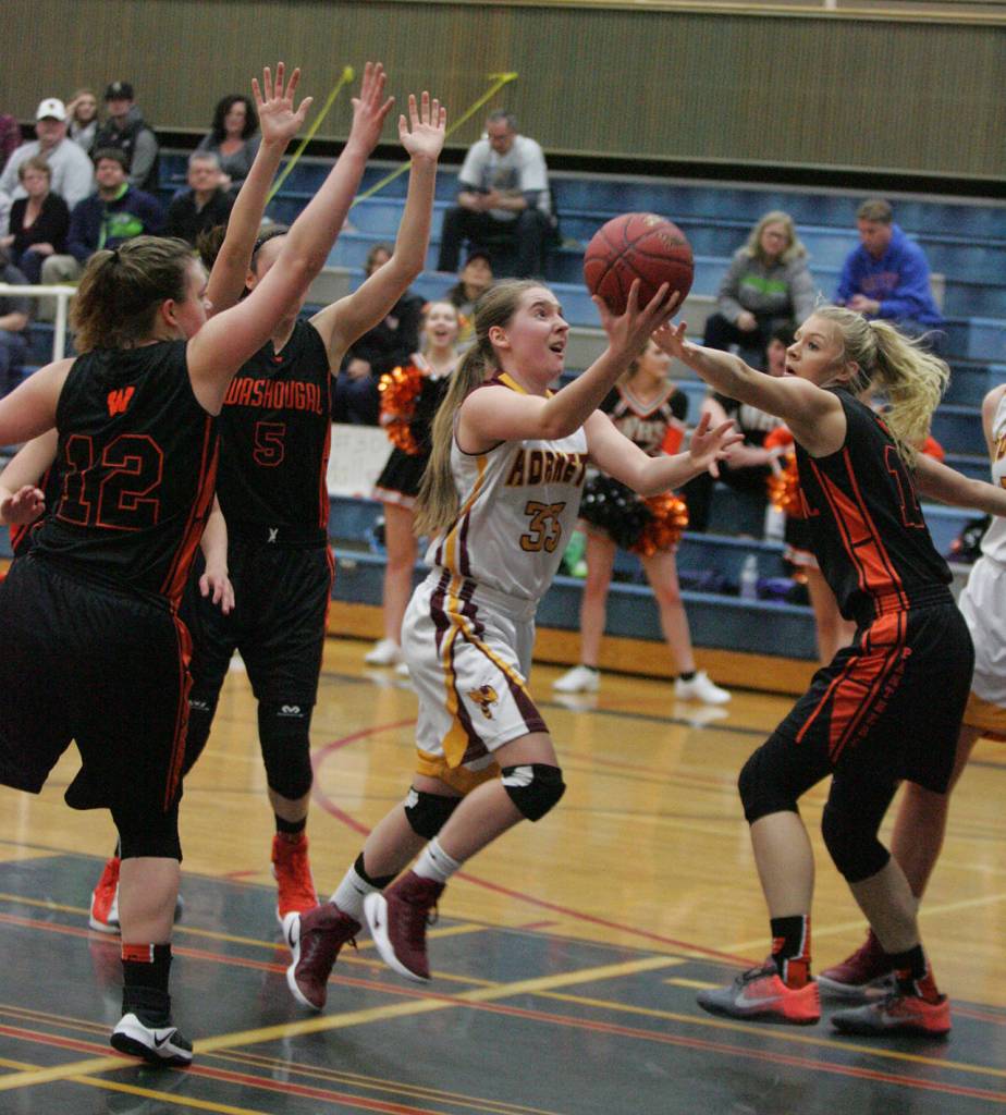 White River Hornets vs. Washougal | Slideshow