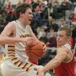 Hoop teams qualify for WCD tourneys