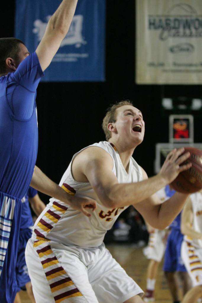 Enumclaw boys play three games at 4A state basketball champship | Photo Gallery