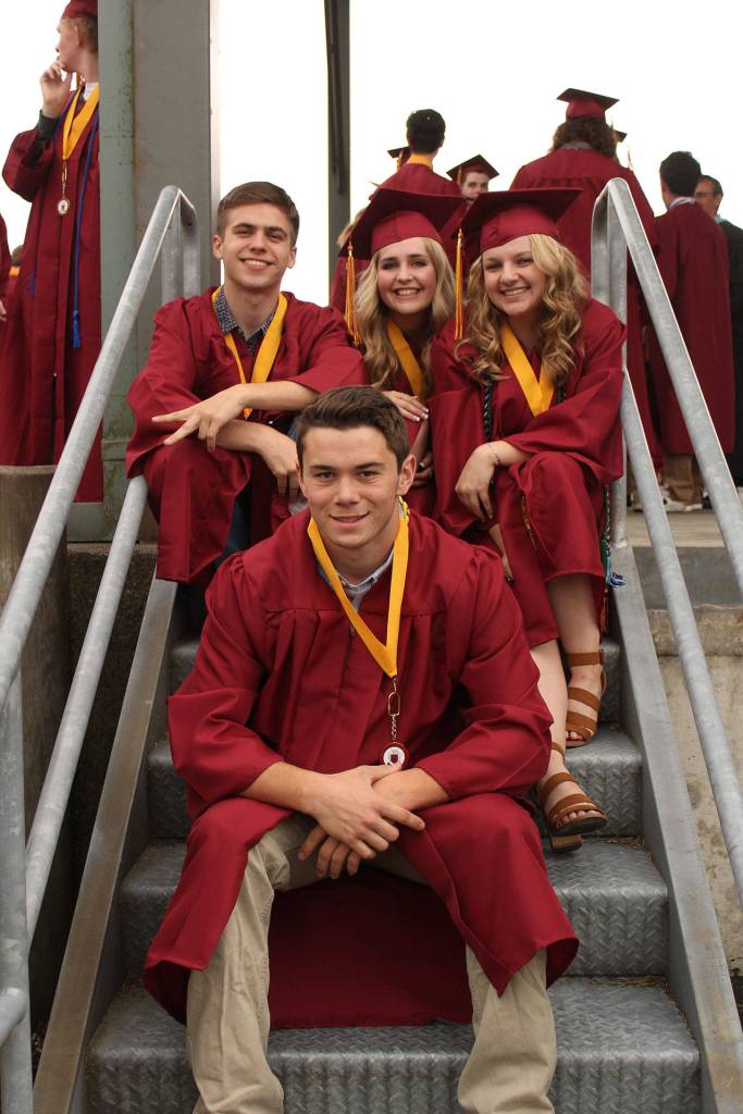 White River High School graduation 2018 | Slideshow