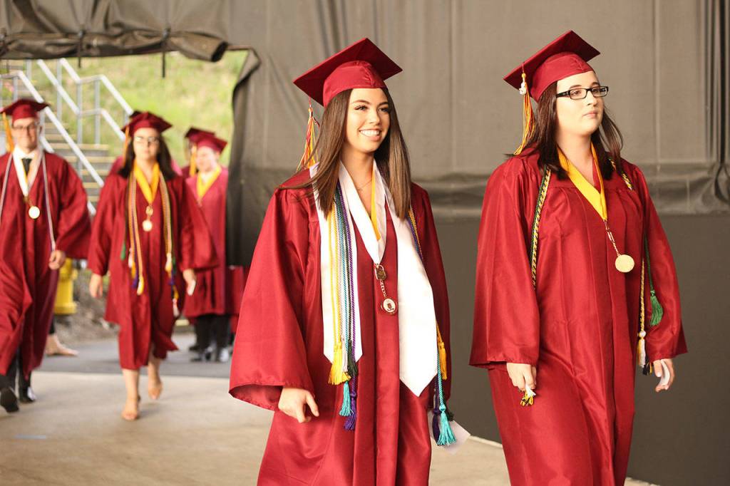 White River High School graduation 2018 | Slideshow