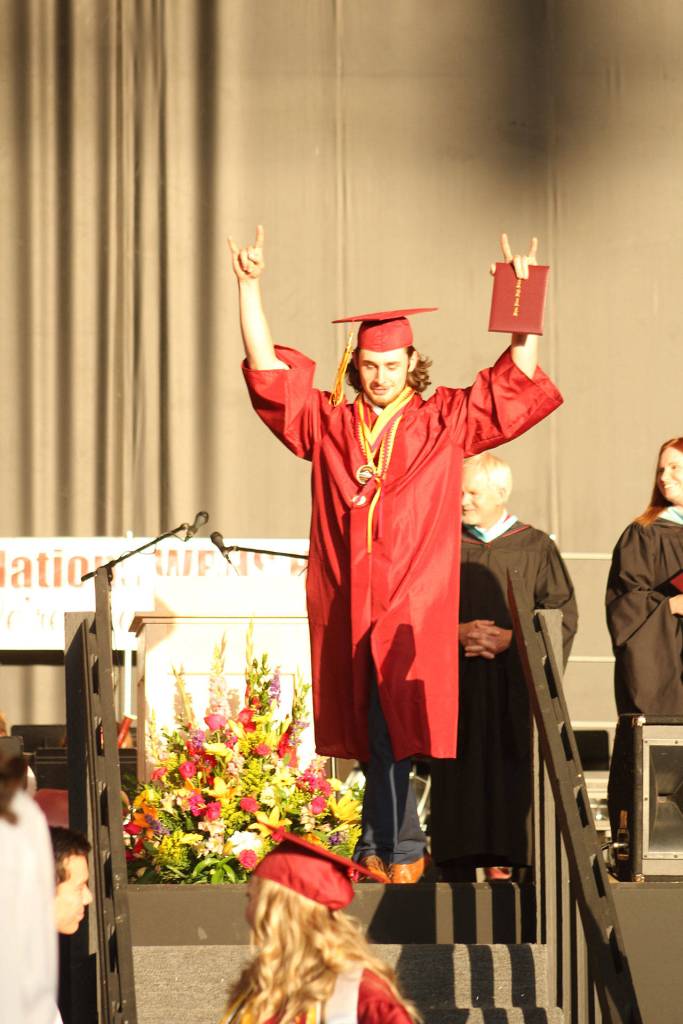 White River High School graduation 2018 | Slideshow