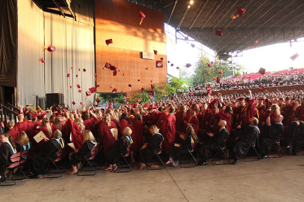 White River High School graduation 2018 | Slideshow