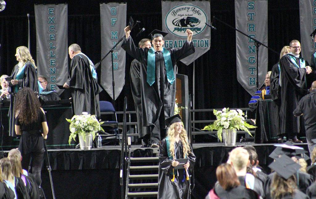 Bonney Lake High School graduation 2018 | Slideshow