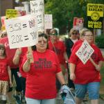 Sumner School District teachers, staff talk about strike