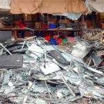 When total reclaim sent computer monitors to Hong Kong, workers would smash them apart before separating pieces into different piles. When this happens, CCFL tubes inside the monitors, which contain mercury, would break, and the workers would be exposed to the toxic chemical. Copyright BAN March 2016. Read the full Evidentiary Report at e-stewards.org/wp-content/uploads/2016/05/Evidentiary-Report-of-Total-Reclaim-Violation.pdf