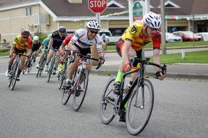 Cyclists take center stage, and fill roads, during weekend Stage Race