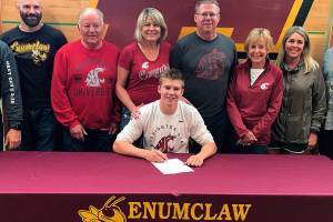 Track and field athletes from Enumclaw, WR finish in Top 10