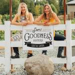 Belinda Kelly, left, and her sister Venise Cunningham, right, are the co-owners of the Simple Goodness Sisters. Photo courtesy Rylea Foehl Photography/www.ryleafoehl.com