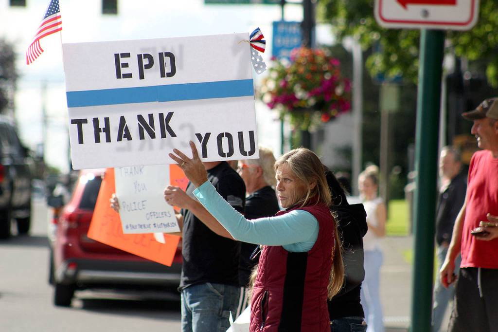 Photo by Ray Miller-Still