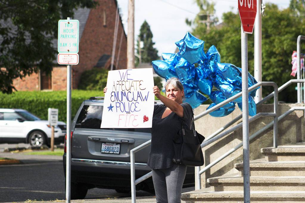 Photo by Ray Miller-Still