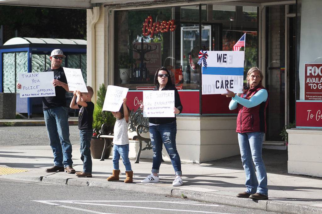 Photo by Ray Miller-Still