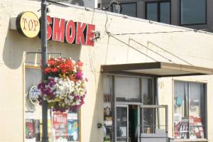 Three arrested following Enumclaw ‘smoke shop’ burglaries