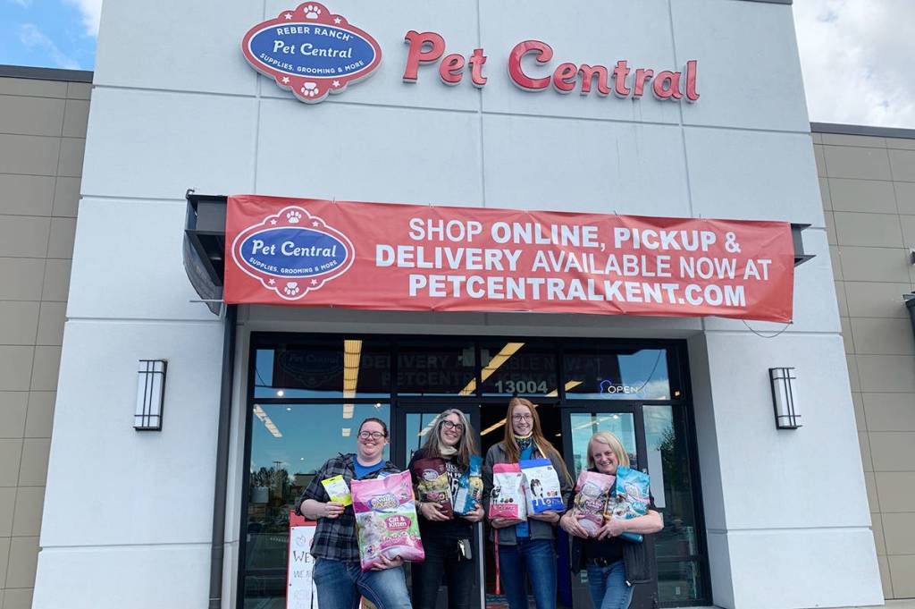Reber Ranchs second location is Pet Central, featuring veterinary and grooming services, with a great retail store and a vast selection of pet food and supplies.