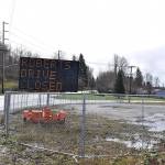 An electronic traffic sign alerts southbound SR 169 drivers that the intersection with Roberts Drive will soon close for road work. Photo by Alex Bruell