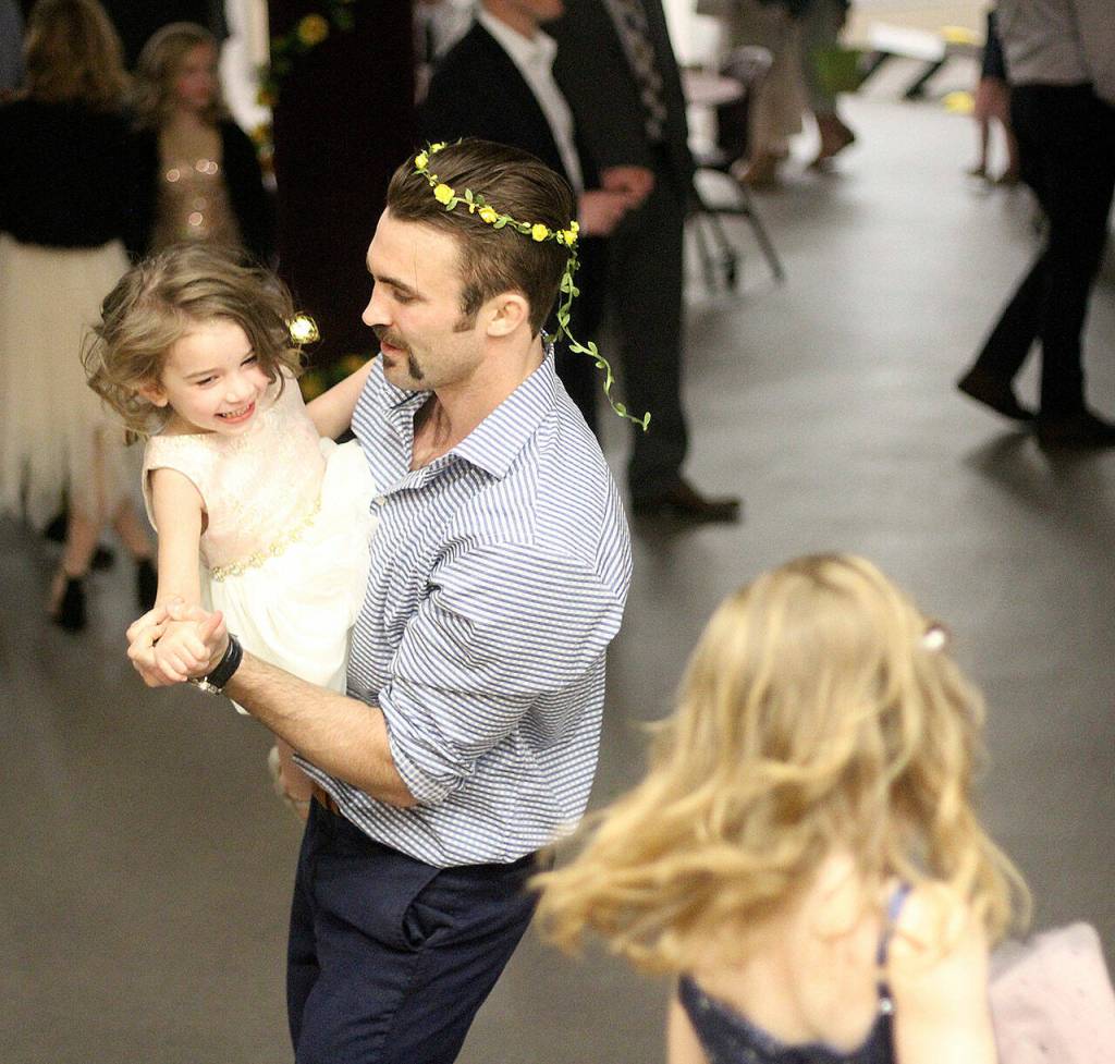 Photo by Ray Miller-Still