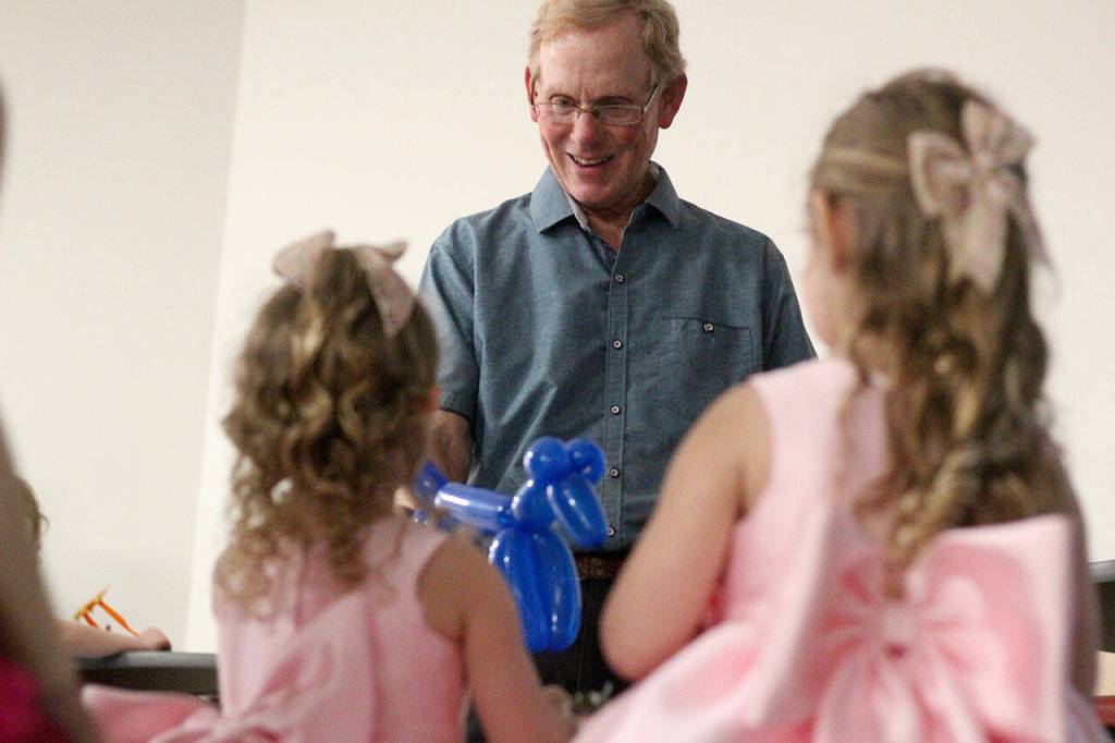 Photo by Ray Miller-Still