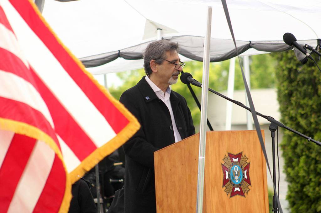 Photos by Ray Miller-Still