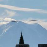 A video from KOMOs Kristin Clark, posted Sept. 7 on Twitter, appeared to show Mount Rainier venting. Screenshot