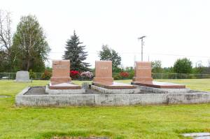 Photos by Ray Miller-Still
The graves of Frank Steveson, Mary Stevenson, and Marys father, Joseph Fell, are falling apart, and the Black Diamond Daughters of the Revolution (the Mary Fell Stevenson chapter) wants to restore them.