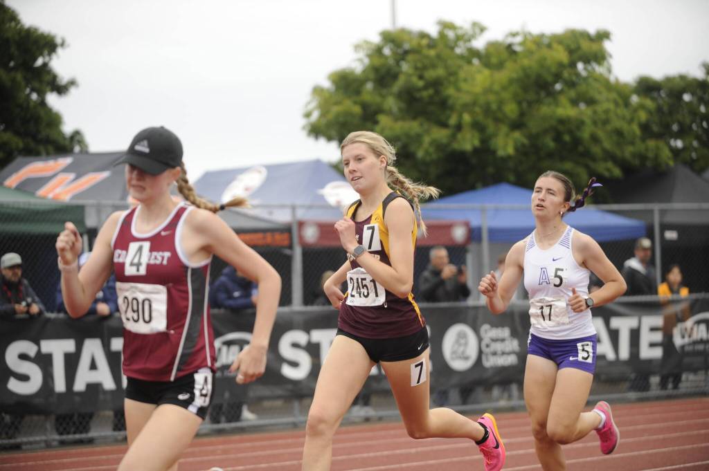 Photo by Michael Dashiell / The Sequim Gazette 
WRHS Senior Emma Tomlinson placed third in the 800 meters at state with a time of 2:18:26.