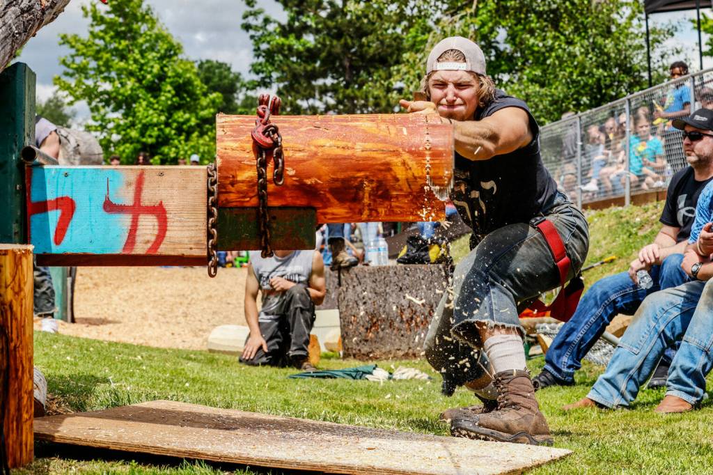 Bo Carlson completing the single bucking event. Photos courtesy Ashley Britschgi