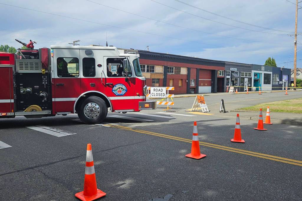 Multiple agencies have responded to a potential building collapse on Railroad Street and Griffin Avenue. Photo by Ray Miller-Still
