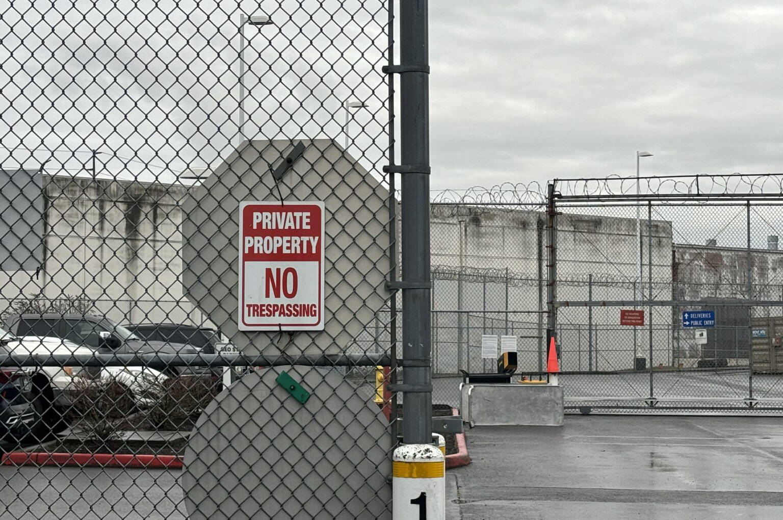 A no trespassing sign outside of the Northwest ICE Processing Center in Tacoma. (Grace Deng/Washington State Standard)