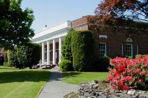 Enumclaws city hall. Photo courtesy the city of Enumclaw