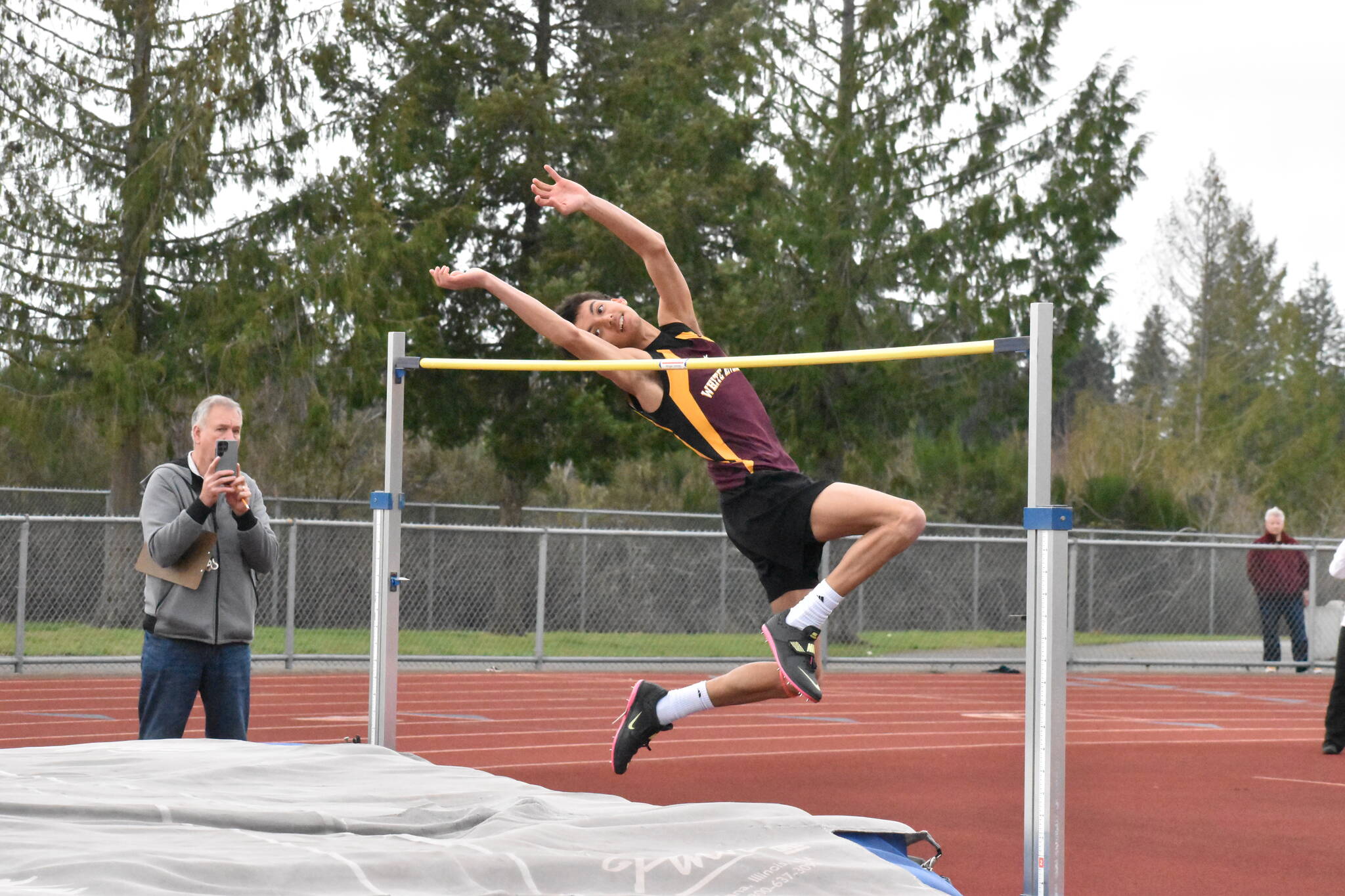 PHOTO BY KEVIN HANSON The White River High track and field program had a successful Thursday with both the boys and girls teams posting 3A NPSL victories over visiting Decatur. Pictured here is Jorden Goethals, who won the high jump.