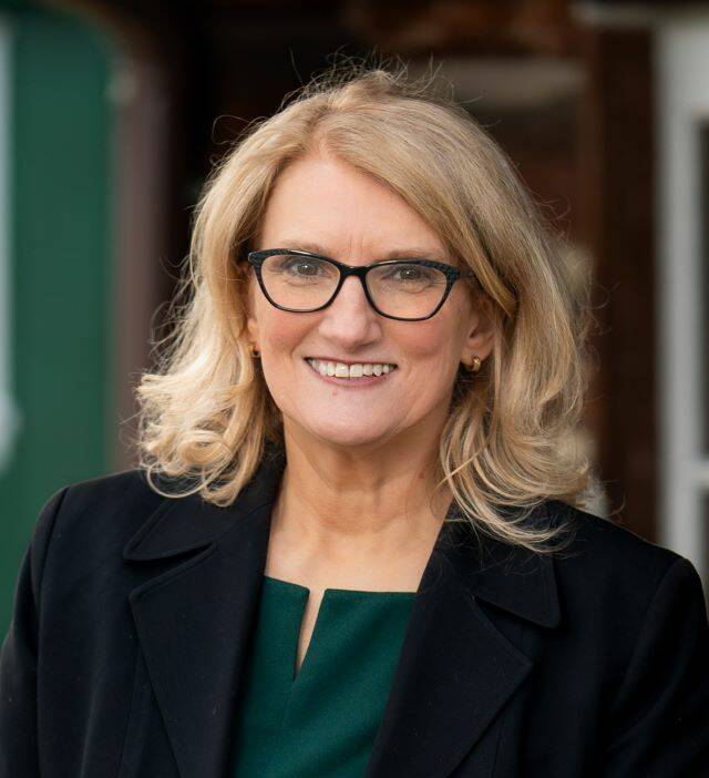 Carolyn Robertson Harding