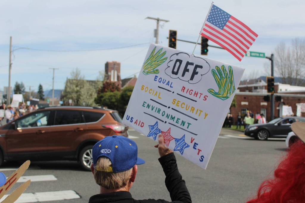 Photo by Ray Miller-Still