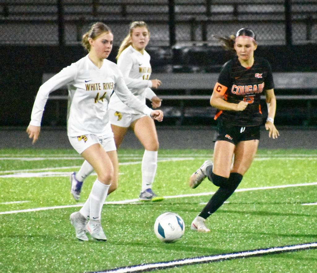 WR-Soccer-Soule PHOTO BY KEVIN HANSON Hornet Riley Soule races downfield during the first half of White Rivers playoff game against Central Kitsap.