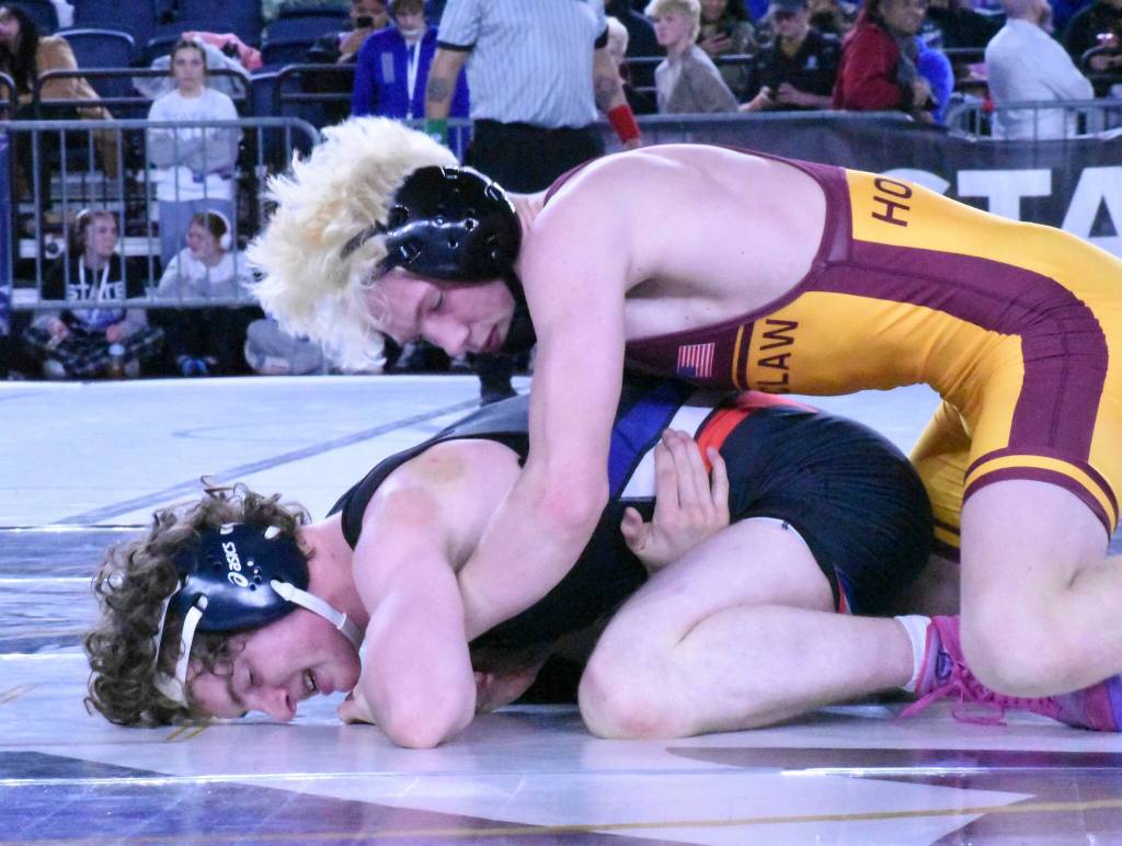 PHOTO BY KEVIN HANSON
Enumclaw High's Easton Bylin, a freshman, placed fourth after two days of competition at the state 3A championships. One of his victories, shown here, was against an opponent from Tacoma's Silas High.