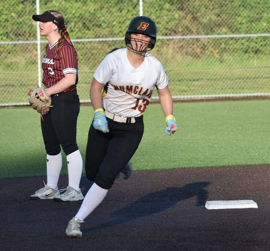 Brynn Findley rounds second base for Enumclaw. Ben Ray / Sound Publishing